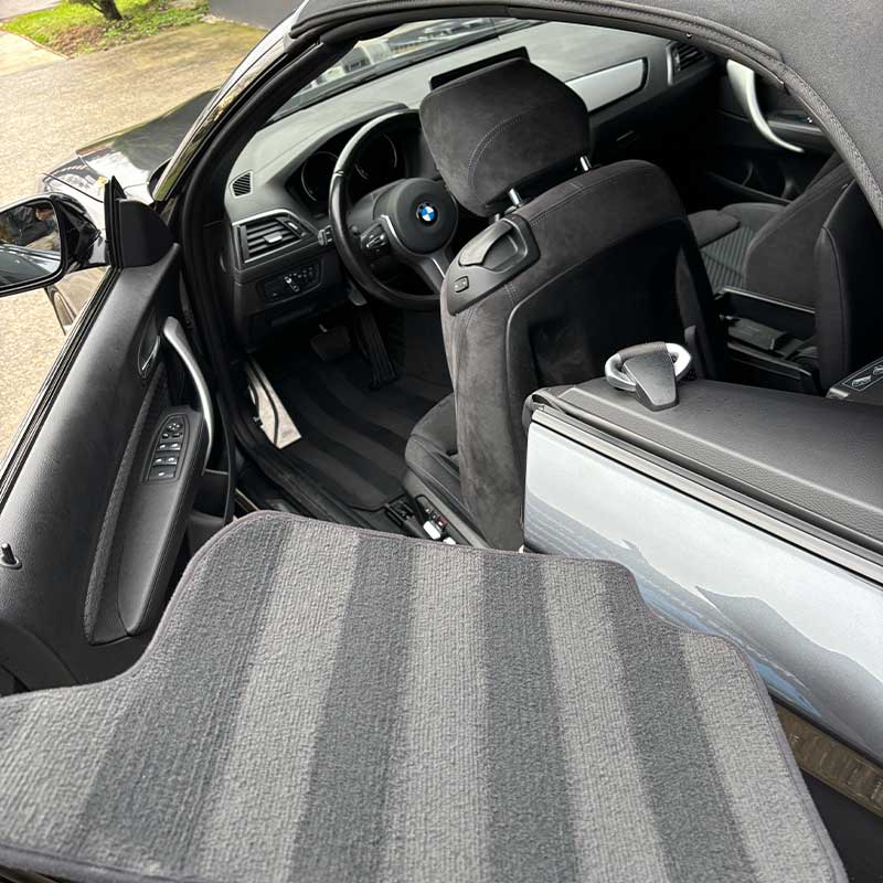 Nettoyage sur mesure intérieur voiture à domicile à Bordeaux